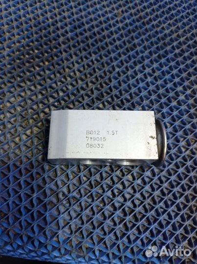 Клапан кондиционера Geely Mk седан MR479QA 2008