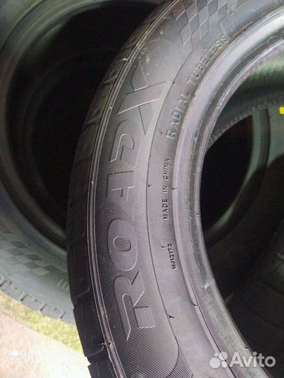 RoadX RXMotion U11 225/55 R16 Y