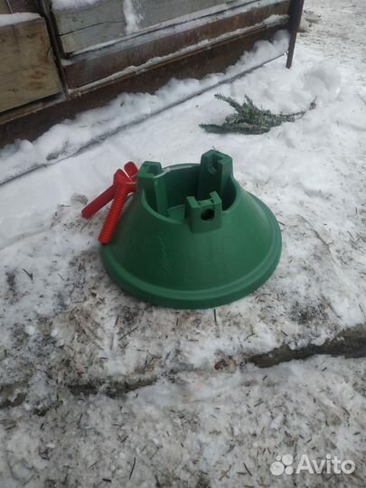 Подставка под елку