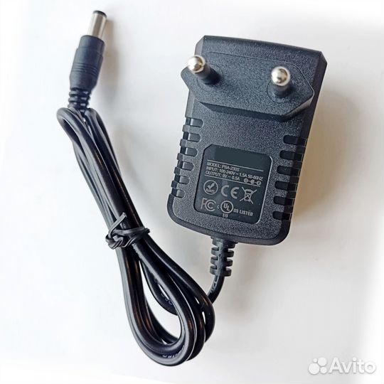 Блок питания для педалей Boss (9 вольт)