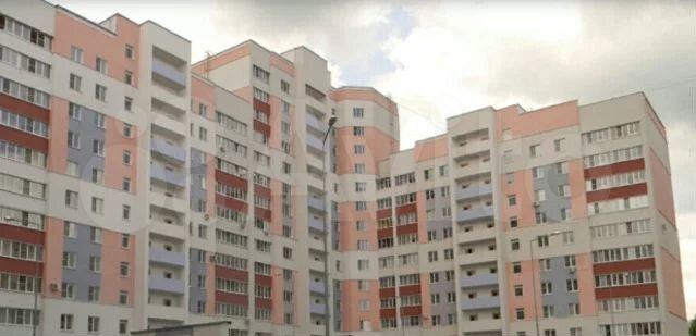 2-к. квартира, 70 м², 8/14 эт.