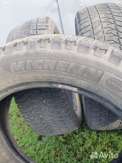 Michelin X-Ice North 3 215/55 R17