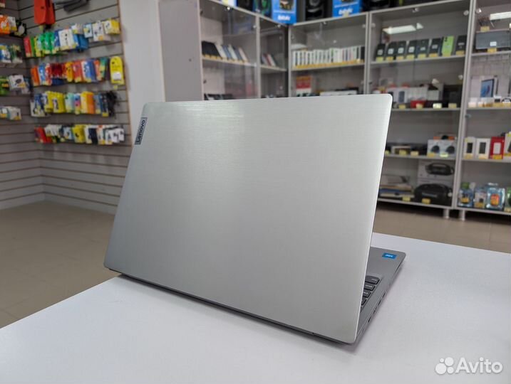 Ноутбук Lenovo Intel Celeron 6305 1.80Ghz Ram 4gb