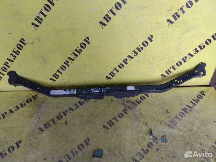 Рамка радиаторов (панель передняя) Toyota Avensis