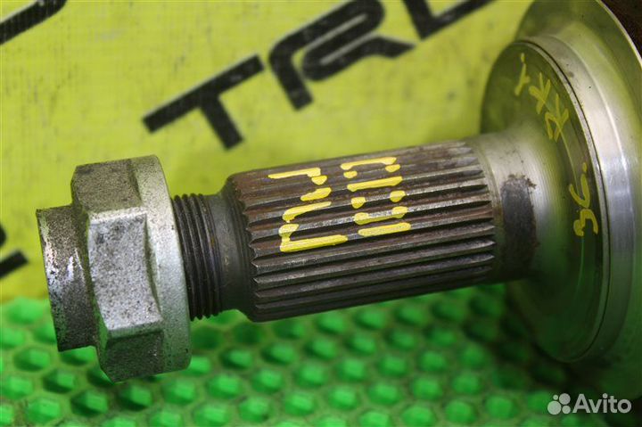 Привод передний левый Honda Stepwgn RK1 R20A