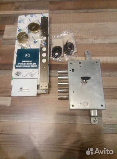 Замок для двери Mottura торг производство Италия