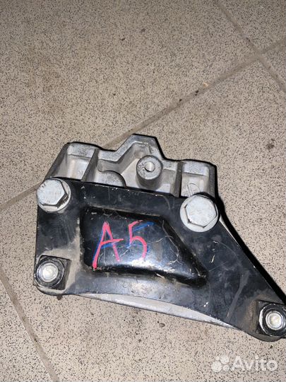 Крепление опоры vag