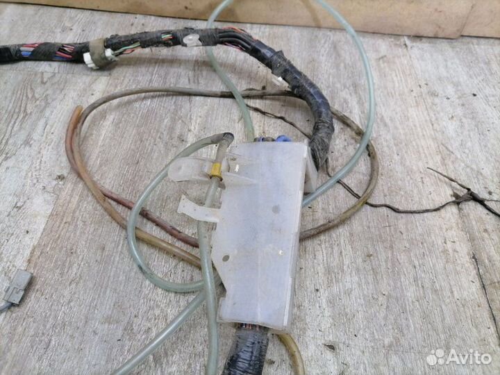 Проводка коса салонная правая Infiniti Fx35 S50