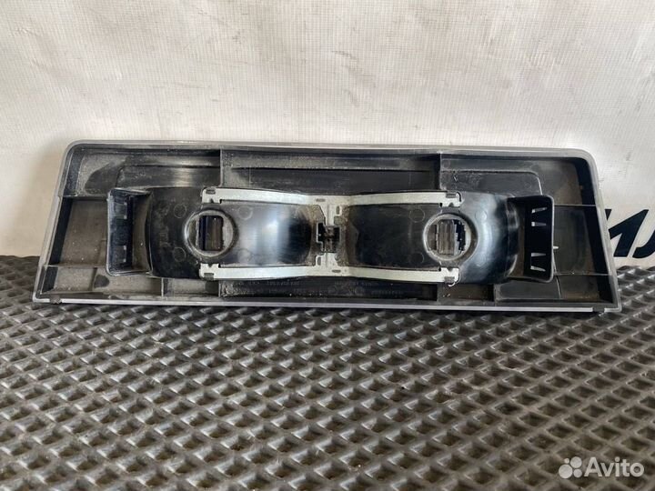 Фонарь салона (плафон) Renault T 7482292336