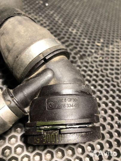 Патрубок радиатора Bmw 550Ix F10 N63 2010