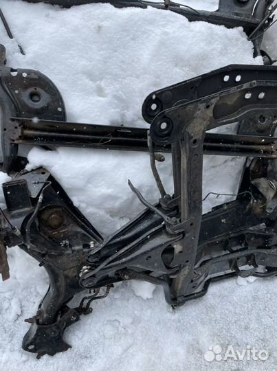 Балка задняя Renault logan/ Рено логан в сборе