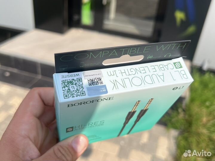 Кабель AUX 3.5 в авто или аудио