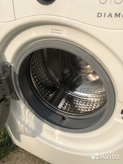 Стиральная машинка Samsung wf8590nfw