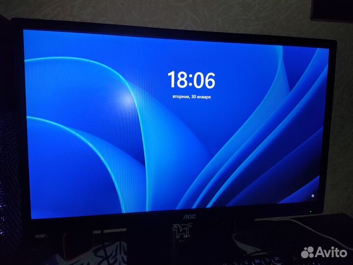 Монитор AOC Full HD 24