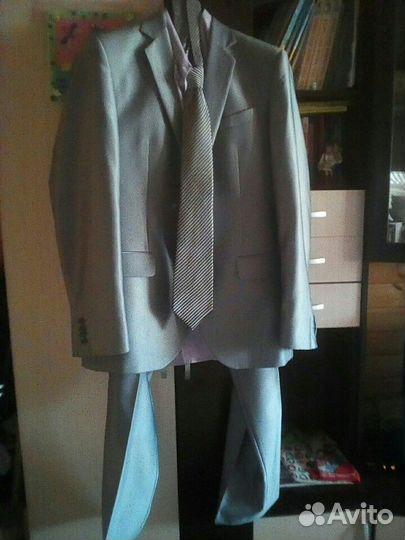 Костюм мужской