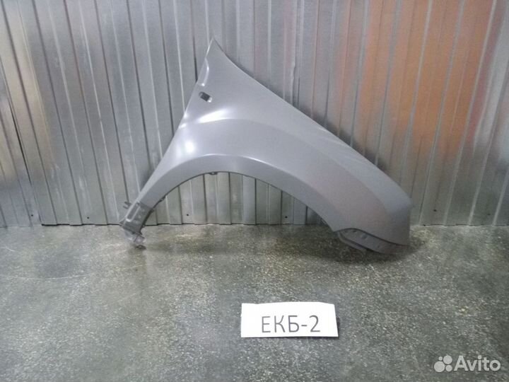 Крыло переднее правое Renault Duster