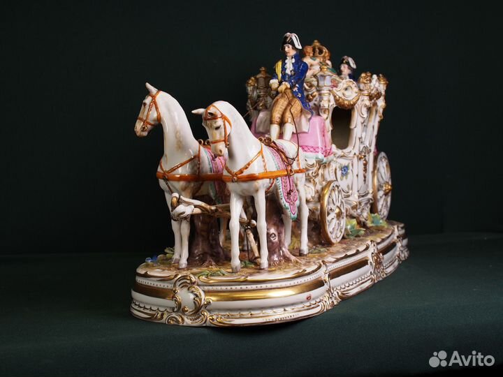 Фарфоровая карета. Италия