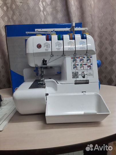 Оверлок comfort 550