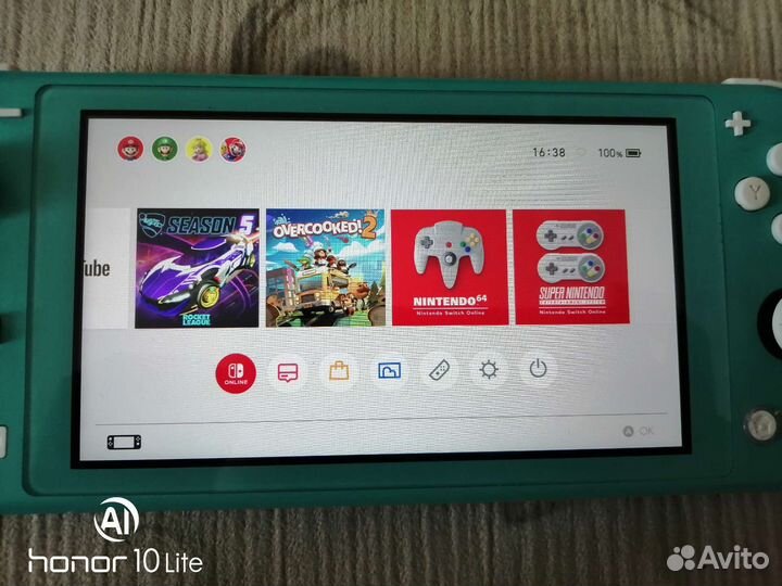 Nintendo Switch lite с играми