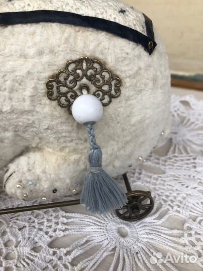 Музыкальный кролик(интерьерная игрушка)