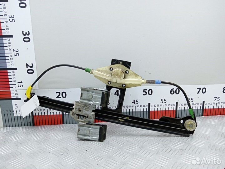 Стеклоподъемник для Volkswagen Golf 3