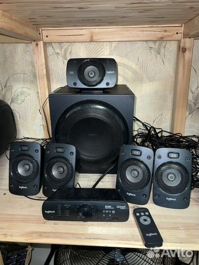 Колонки Logitech Z906 5.1 (домашний кинотеатр )