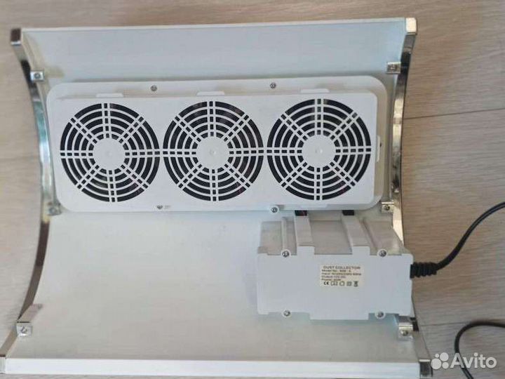 Пылесос для маникюра с 3-мя моторами