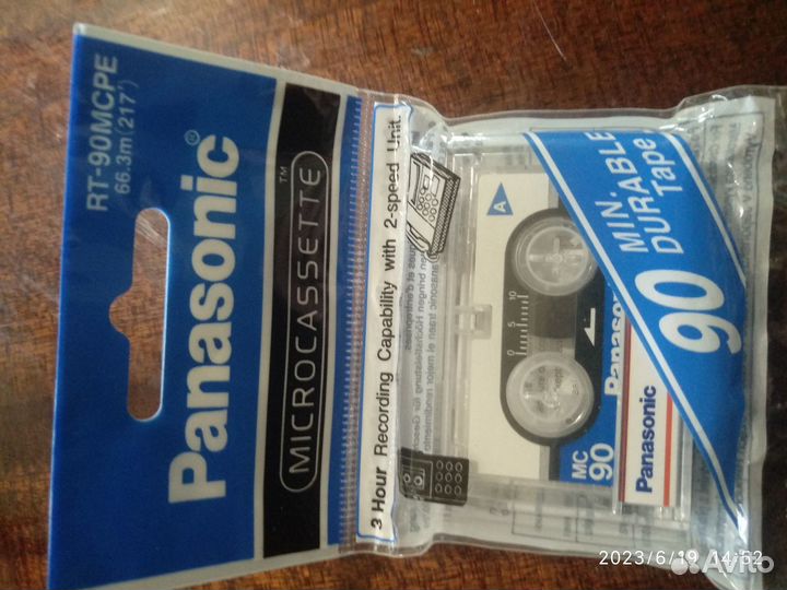 Микрокассета