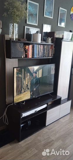 Стенка в гостиную