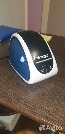 Принтер для печати на липких этикетках и чеках