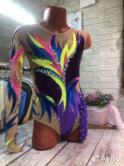 Купальник для художественной гимнастики