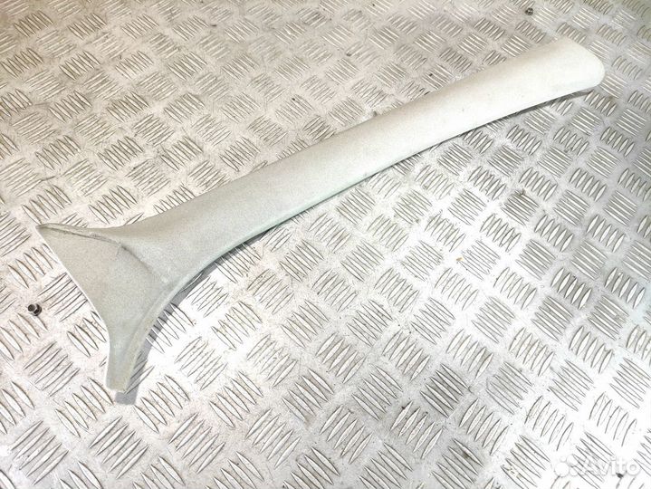 Обшивка стойки правая Volkswagen Polo 1994-1999