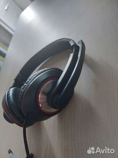 Наушники игровые новые