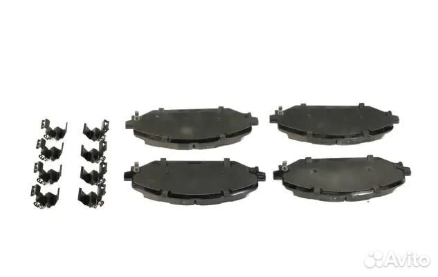 Колодки тормозные передние RAM TRX 1500 68412557AE