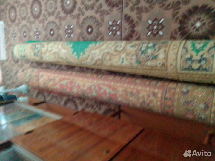 Ковры новые шерстяные