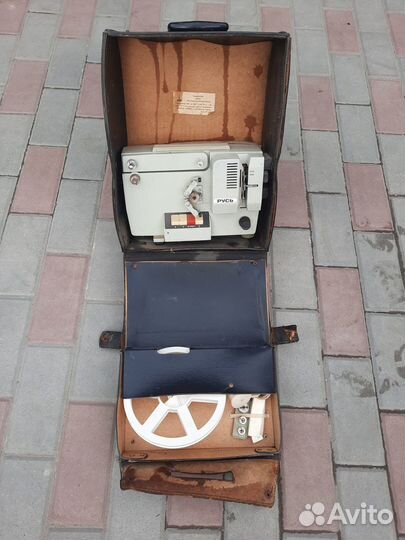 Кинопроектор 