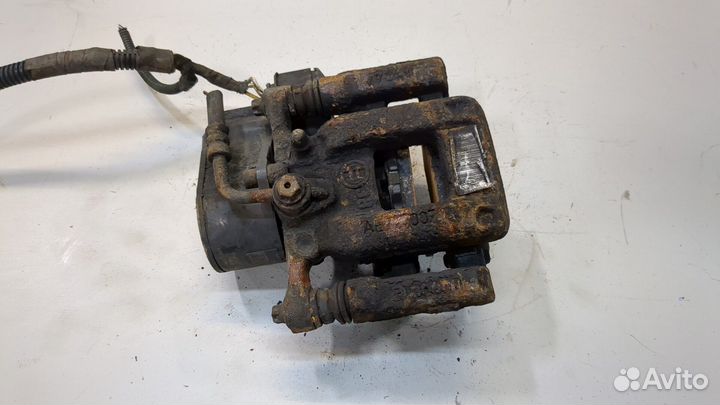 Суппорт правый задний Citroen C4 Picasso