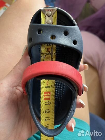 Сандалии crocs c6