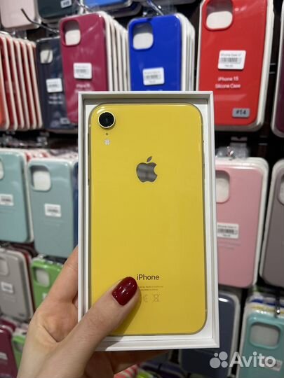 iPhone Xr, 64 ГБ