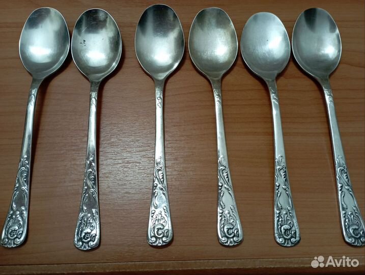 Столовые приборы