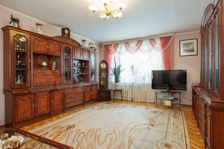 3-к. квартира, 122,2 м², 3/14 эт.