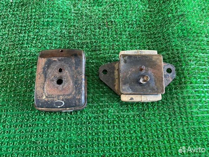 Подушка двигателя Toyota Land cruiser, Lx470