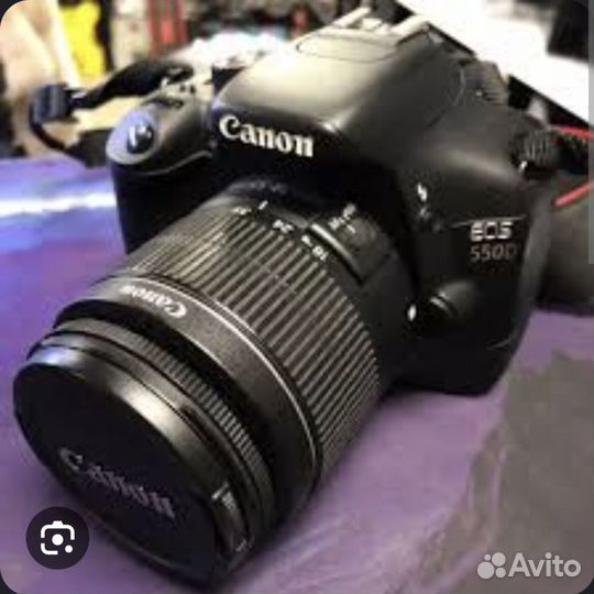 Зеркальный фотоаппарат Canon 600d