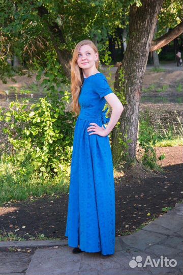 Вечернее платье