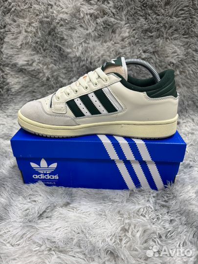 Кроссовки Adidas Женские