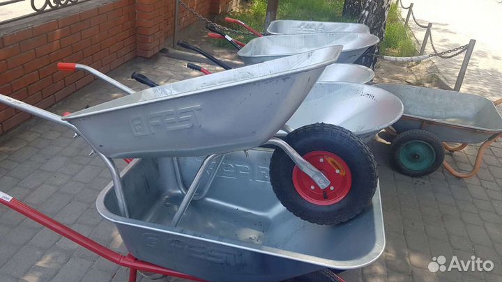 Тачка садовая одноколесная