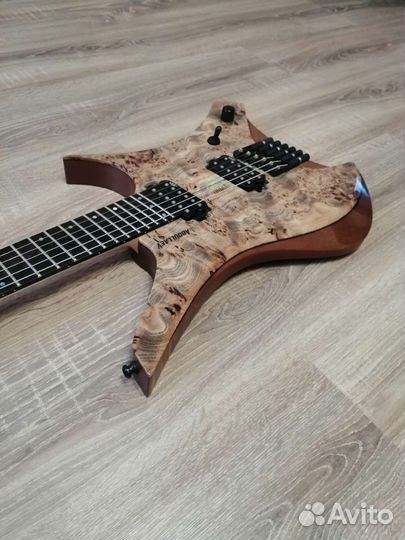 Headless гитара