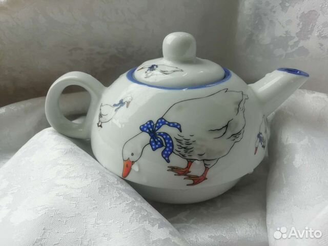 Чайник заварник Гуси фарфор новый