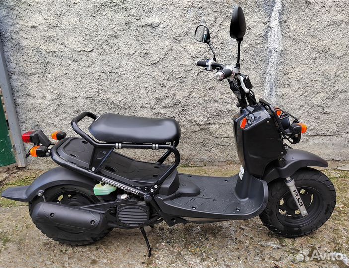 Мопед Honda Zoomer