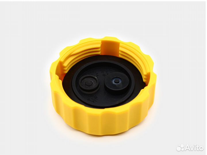 Крышка расширительного бачка GM Lacetti 1.6 svd